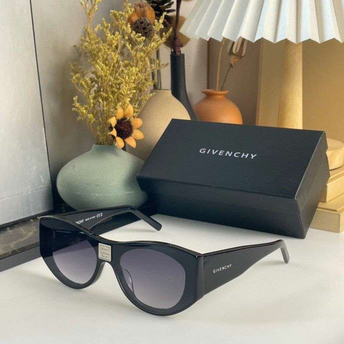 Picture of Givenchy Sunglasses _SKUfw44600657fw